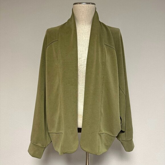 Lululemon Softstreme Dropped Sleeve Wrap - Picture 5 of 11